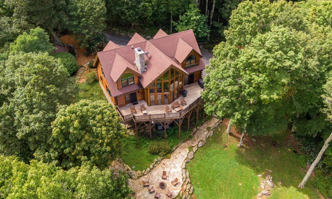 Banner Elk House | Scenic Sugar View Retreat: Top-Rated with Pool & Spa