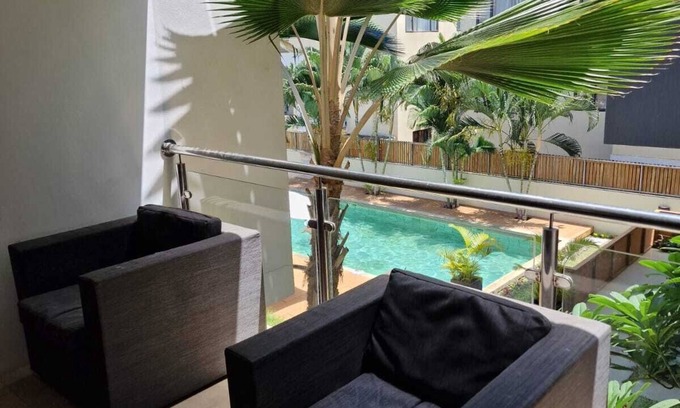 Wolmar Apartment | Comfortable 3-Bed Apartment in Flic en Flac with Breakfast