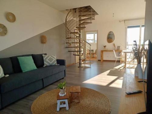 Milan Apartment | Exclusive Sui Generis Penthouse with Terraces - 4 Star Stay