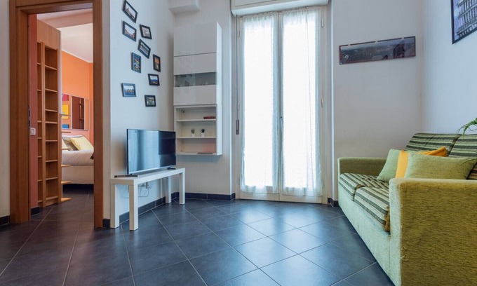 Borgo Dora Apartment | Explore Sui tetti di Torino with Family-Friendly Amenities