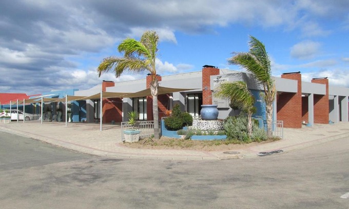 Hartenbos Apartment | Cozy Suidersee Block 1 with Ocean View & Family Amenities