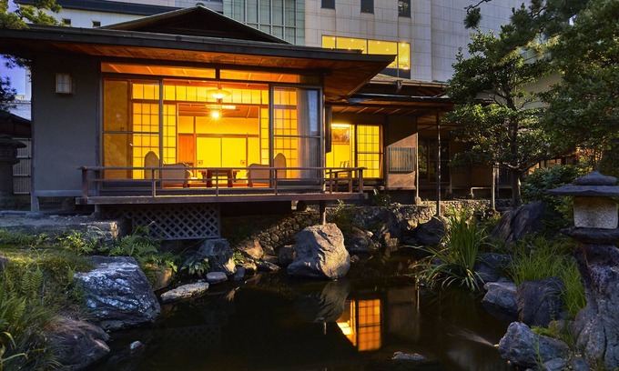 Kitakyushu House | Elegant Stay at Suisui Garden Ryokan with Eco-Friendly Amenities