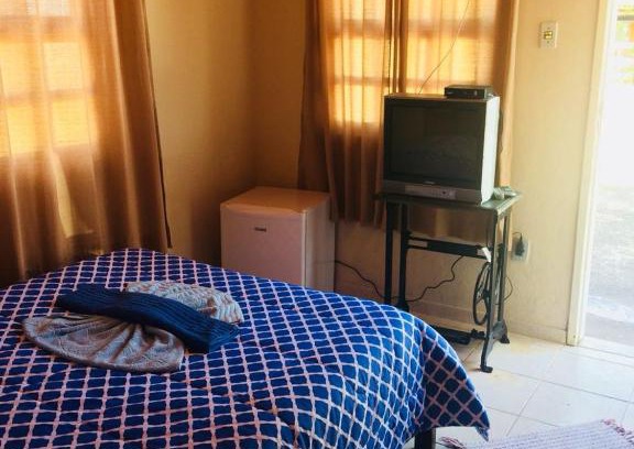 Lavras Novas Cabin | Kid-Friendly Suite 195 in Lavras Novas - Highly Rated Stay