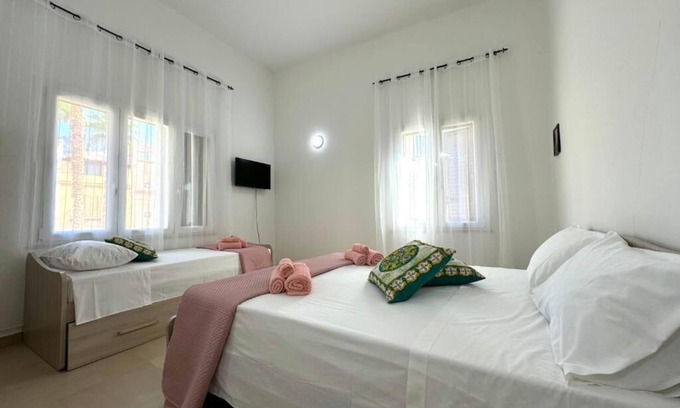 Cinisi House | SUITE 202 CASA FERRANTE SRLS