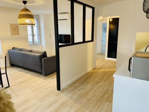 Montceau-les-Mines Apartment | Suite 24 Appart'hôtel-L'Annexe-3 étoiles