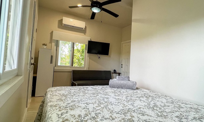 Antoneys Cay Apartment | Comfortable Suite#3 Near West Bay Beach with Great Amenities