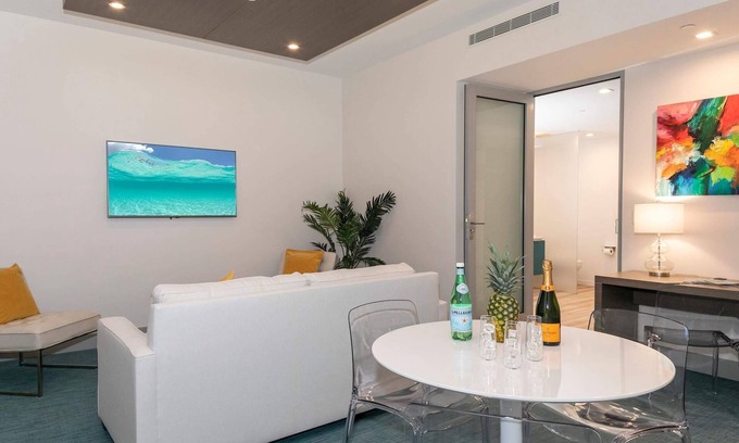 Estate Enighed Hotel | Suite 3: Guest Rated 9.6 with Kitchen & Breakfast