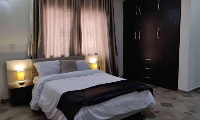 Ofin Apartment | Elegant 3-Bedroom Apartment with Pool in Victoria Island