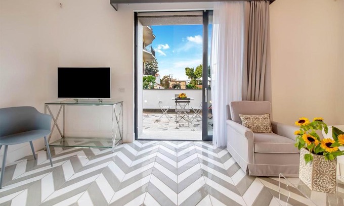 Sant'Agnello Apartment | Guest Rated Suite Agave: Family-Friendly with Breakfast