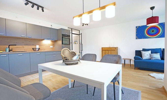 Heitlern Apartment | Suite AlmArt