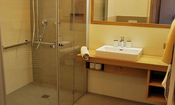 Am Feuersang Apartment | Ocean View Suite Apartment at Atempause Apartments