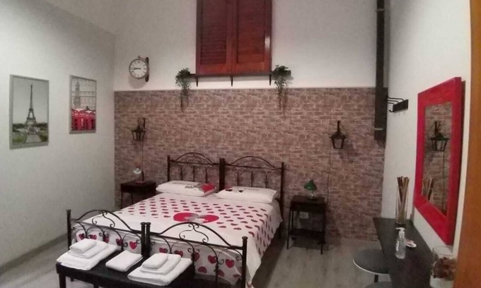 Campagna House | Modern Suite - Camera Urban with Fully Equipped Kitchen