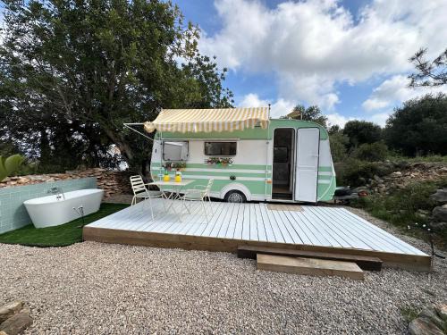 Calig Other | Suite Caravan by Noches de Calig