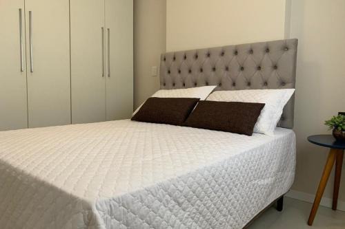 Vila Rodrigues Apartment | Master Collection Suite: Family and Pet-Friendly Retreat