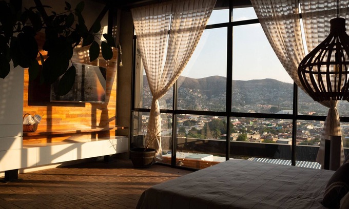 Calzada Madero Apartment | Stunning Suite with Incredible Oaxaca Views - Casa Mary