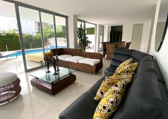 Ibague House | Unique Suite with Private Pool and Pet-Friendly Amenities