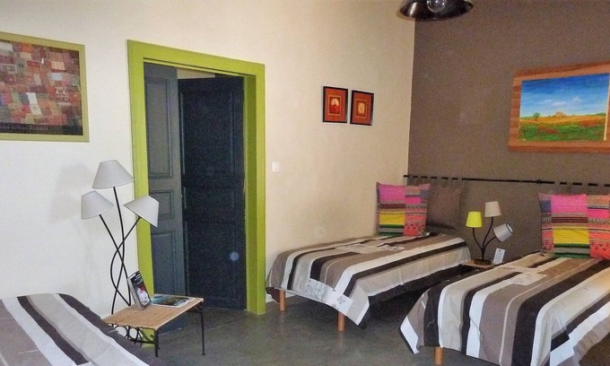 Vergeze House | Suite-Connected-Ensuite-Balcony-JULIETTE & PAUL