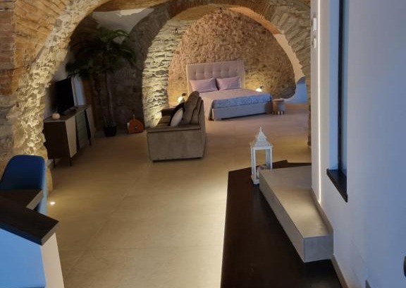 Venosa Bed & Breakfast | Discover B&B Suite D'Avalos: Rated 9.4 with Family Amenities