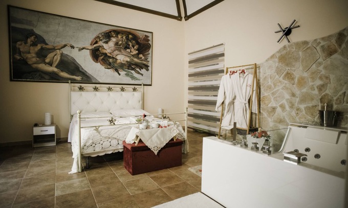 Molfetta Apartment | Indulge in Suite Des Amours with Spa and Breakfast Options