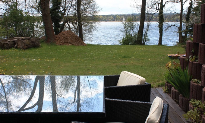 Bad Saarow Apartment | Lakefront Suite with Pool and Spa - Ferienhof Löschebrand