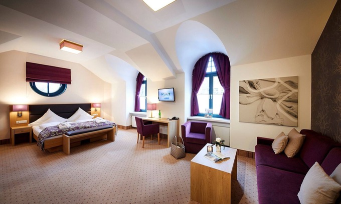 Reinhardshausen House | Relaxing Suite at Göbel's Hotel Aqua Vita with Spa & Pool