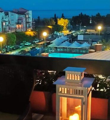 Porticato Apartment | Discover Suite Greta Marisa with Private Beach Access