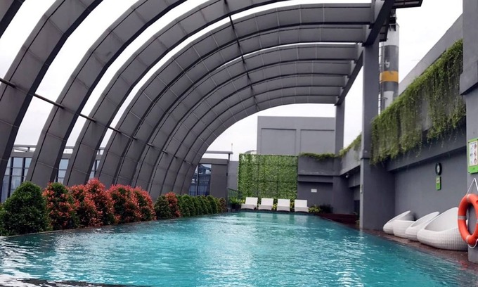 Pancoran Apartment | Cozy Suite L'avenue Apartment with Pool & Breakfast