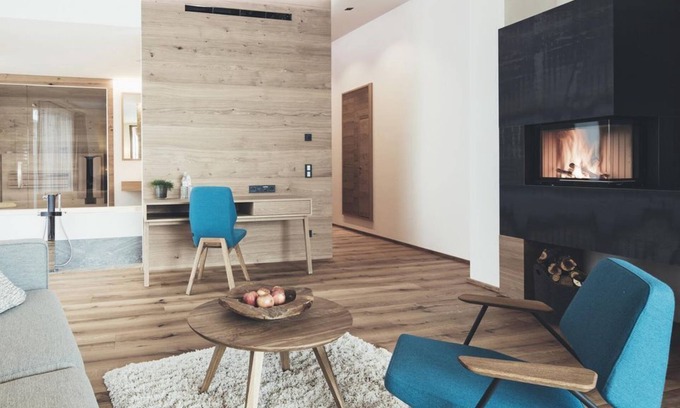 Grossarl House | Relaxing Suite "Liebelei" with Pool & Spa at Hotel Nesslerhof