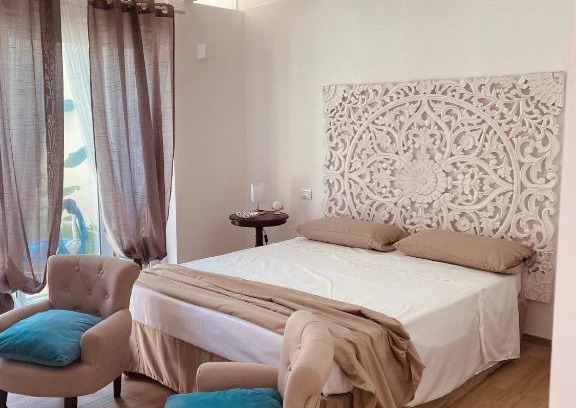 Galugnano House | Inviting Suite Menhir with Pool - Guest Rated 8/10