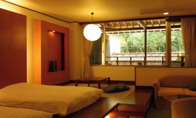 Yunohana Hotel | Relax in a Suite Room with Open-Air Hot Spring, Kameoka