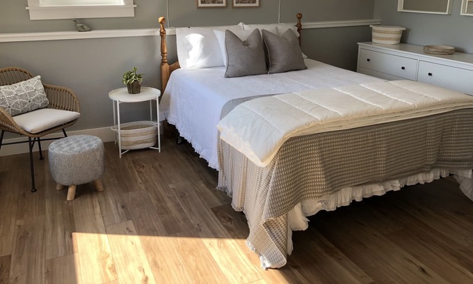 Mahone Bay Apartment | Suite Spot - 1 Bedroom Luxury Apartment - Newly Renovated, Right in Mahone Bay!