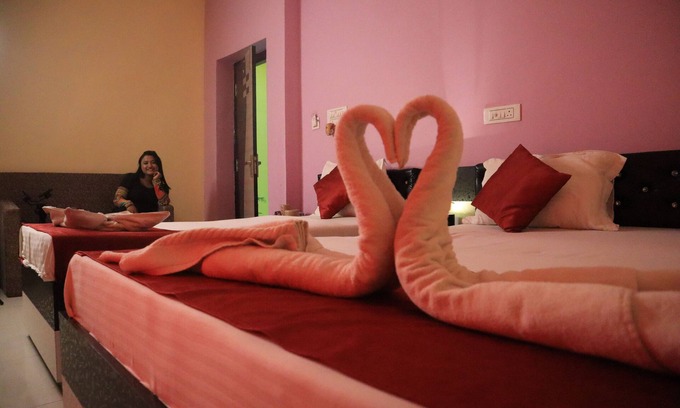 Bolpur Hotel | Suite Stays Palashbony Resort