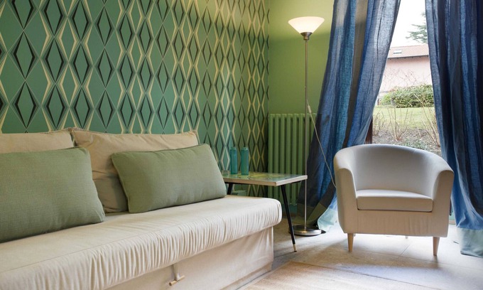 Faggeto Lario Apartment | Relaxing Suite "Tinca" with Pool Near the Lake