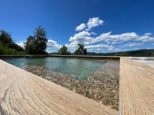 Lamelouze Apartment | Le Belvédère Cévenol: Relaxing Retreat with Pool & Hot Tub