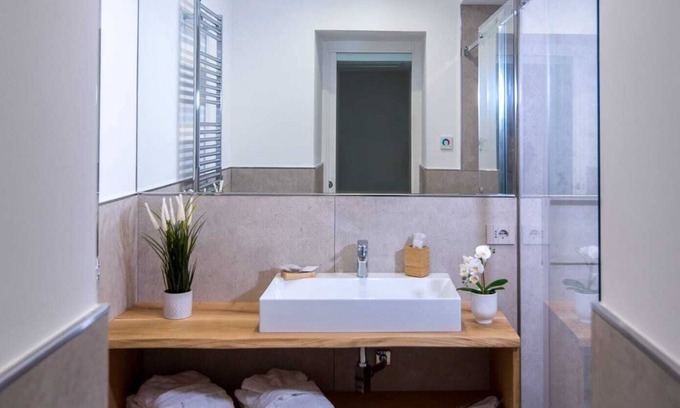 Dragonea Bed & Breakfast | Private Heated Pool Suite with Spa and Breakfast Included