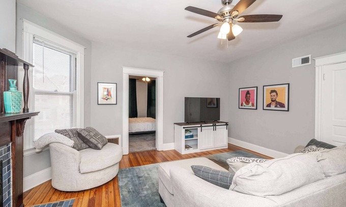 Covington Condo | Suites on Main 2 Summ