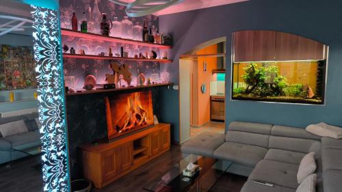 Suchdol nad Luznici Apartment | Comfortable Suk Apartmán 24: Rated 9.1, Pet-Friendly Stay