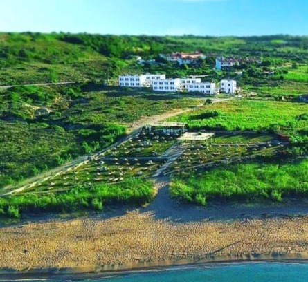 Bozcaada Hotel | Relaxing Sukha Inn Hotel & Beach with Oceanfront Views