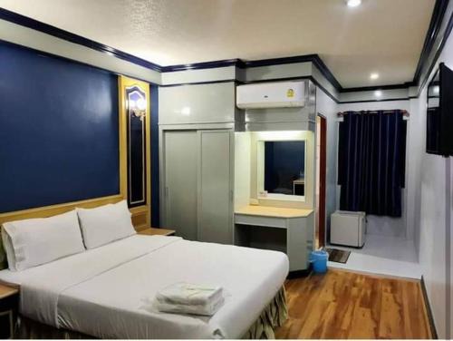 Rangsit Apartment | Budget-Friendly Sukjai Loft: Family-Friendly Getaway
