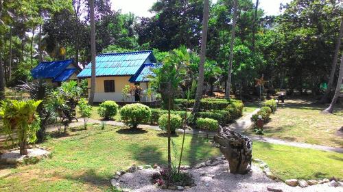 Palian Resort | Discover Sukorn Andaman Beach Resort with Oceanfront Views