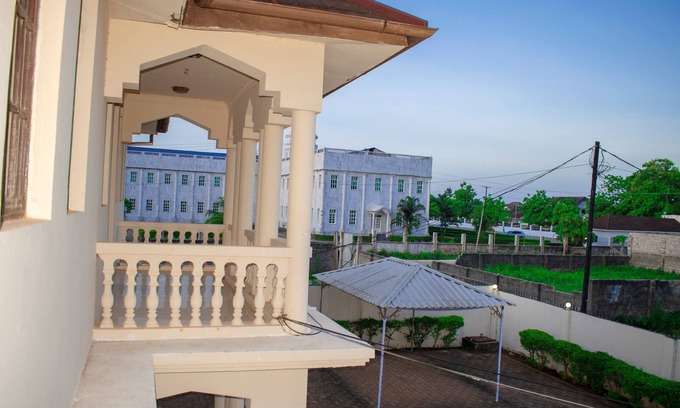 Mazizini Bed & Breakfast | Explore Sulkhan Serviced Apartment: Family-Friendly Comfort