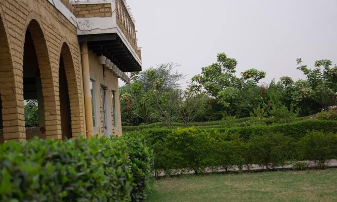 Gurugram Resort | Sultanpur Resorts