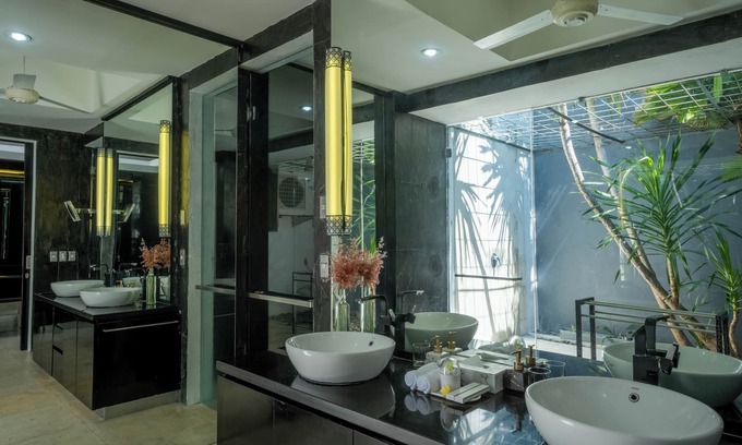 Uluwatu Villa | Relaxing Retreat at Suluban Cliff Bali Villa with Private Pool