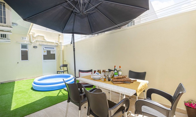 Mellieha Apartment | Seaside Maisonette with Terrace & Spa in Mellieha