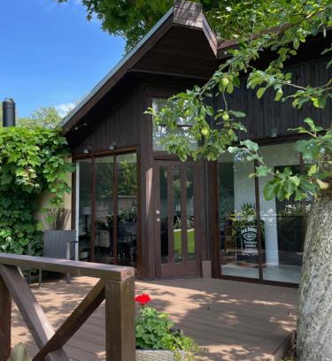 Bierini Apartment | Beautiful Summer Chalet in the Heart of Riga