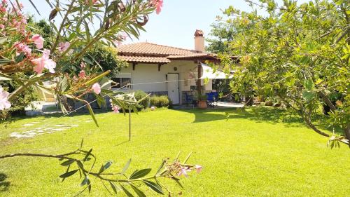 Sozopolis House | Beachside Escape: Summer House for 5 with Breakfast