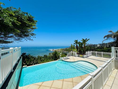 Margate House | Idyllic Summer Lodge Villa 1 with Oceanfront Pool Access