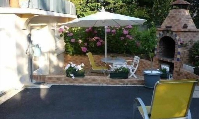Saint-Jouan-des-Guerets Apartment | Cozy Summer Studio with Ocean View and Pool Access