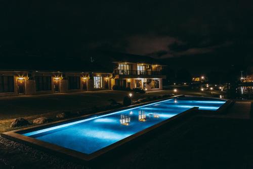 Ji'an Resort | Relax at Summer Rocker Villa with Oceanfront Pool Views