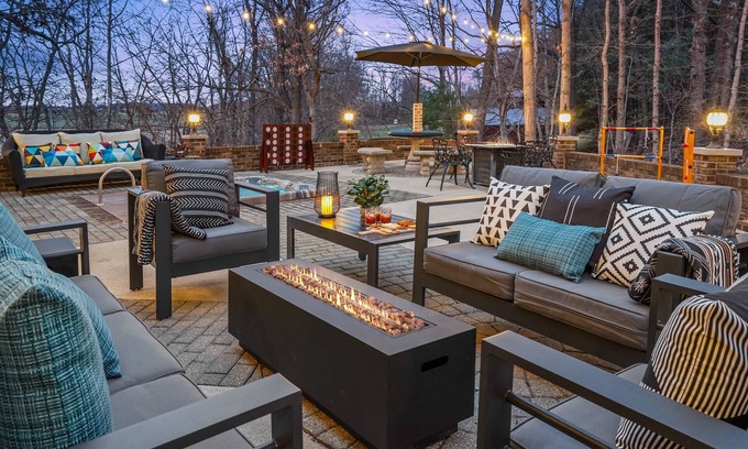 Laurelville House | Summer Retreat with Hot Tub, Grill & Game Room Fun